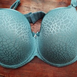 Chantelle bra 36D
